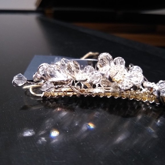 NWT! CLEARANCE! Bridal/Formal Hairpiece - Picture 5 of 7